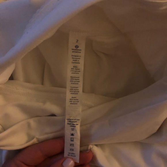 Lululemon white cropped leggings - Picture 8 of 8